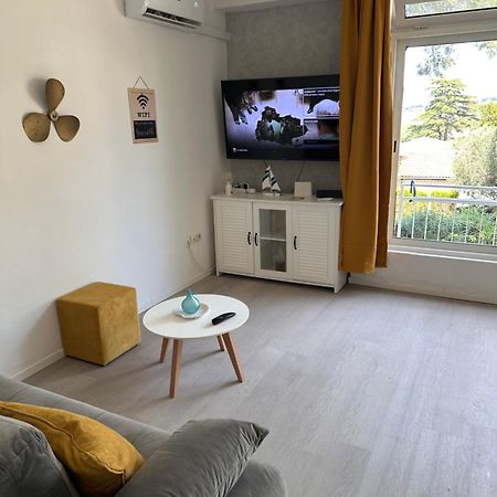 Beach Apartment - 50M From The Beach With Free Parking Biograd Na Moru Exterior foto
